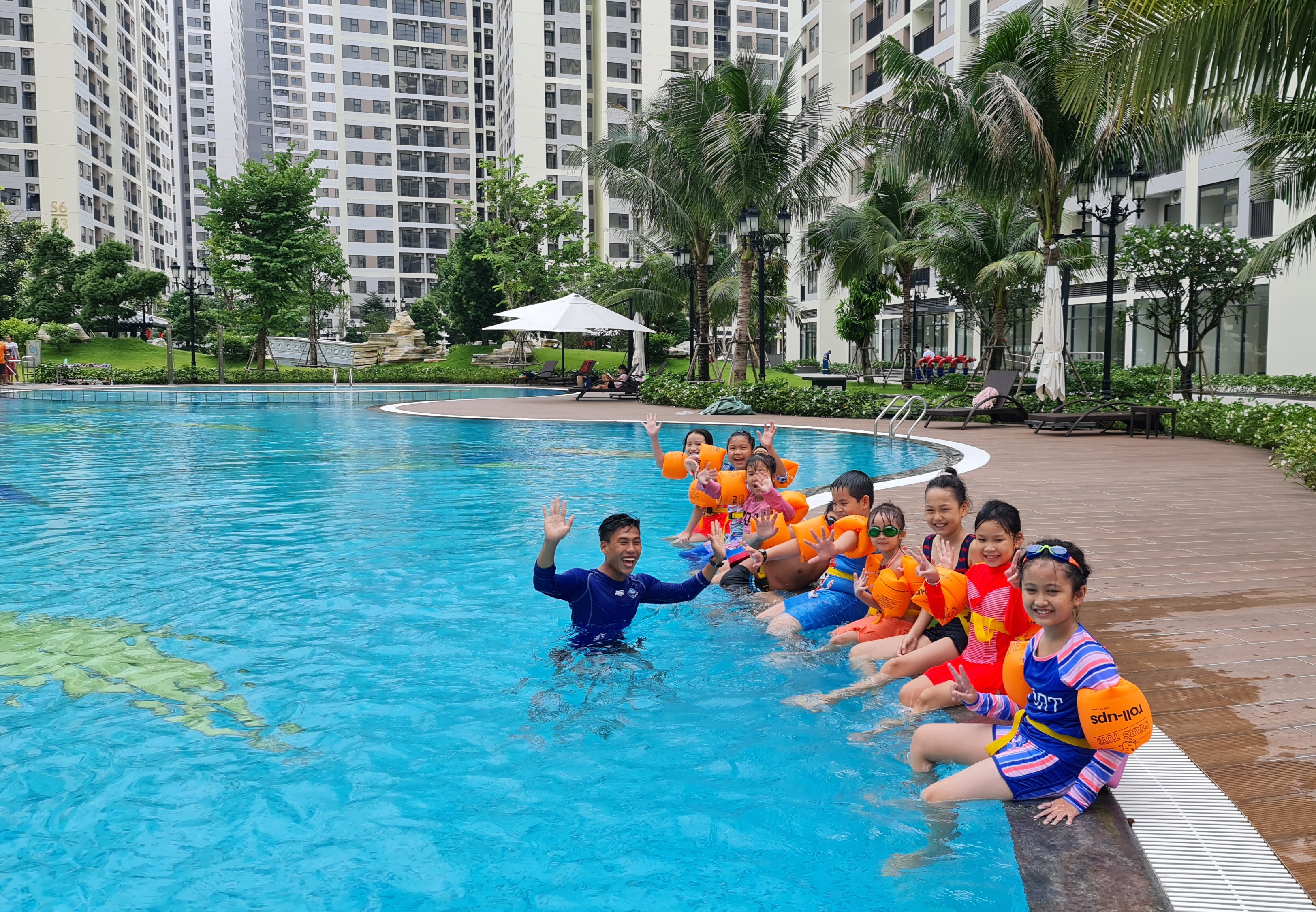 Lớp dạy học bơi kèm riêng chuyên nghiệp tại Cà Mau - Swim For Life Việt Nam
